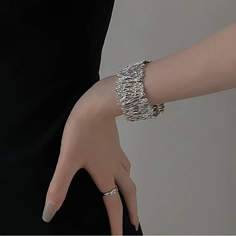 Irregular Textured Elastic Metal Cuff Bracelet | Avant-Garde Luxury Accessory