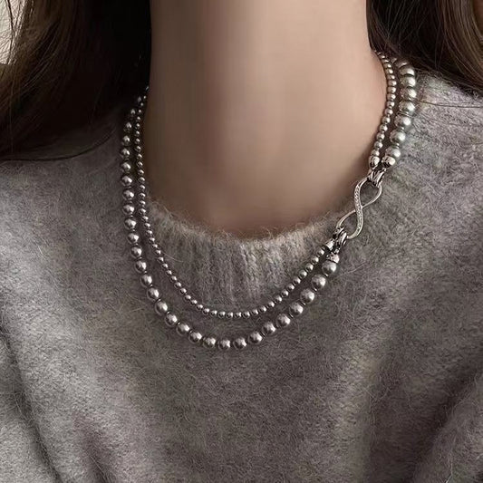 Layered pearl necklace – the perfect accessory for evening gowns at banquets, parties and formal dinners.