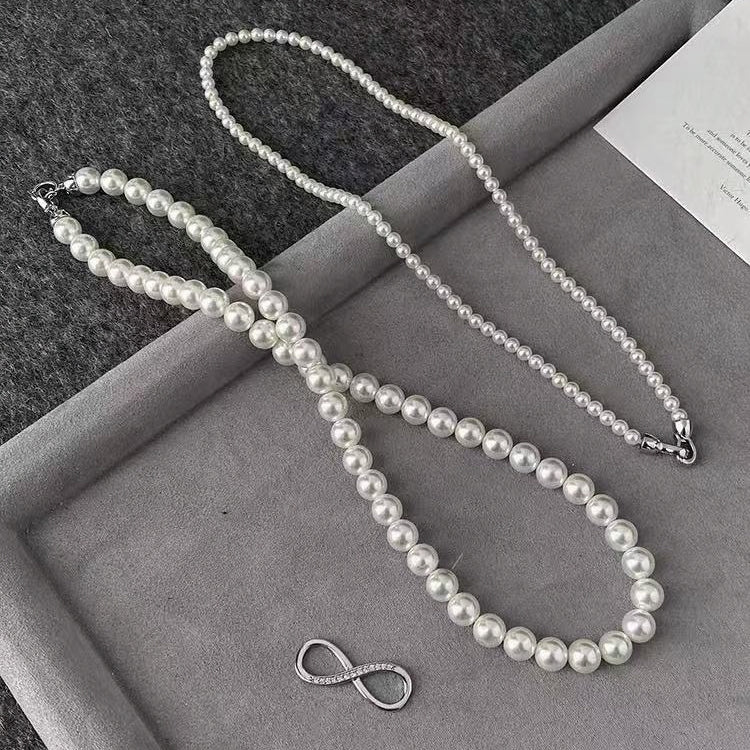 Layered pearl necklace – the perfect accessory for evening gowns at banquets, parties and formal dinners.