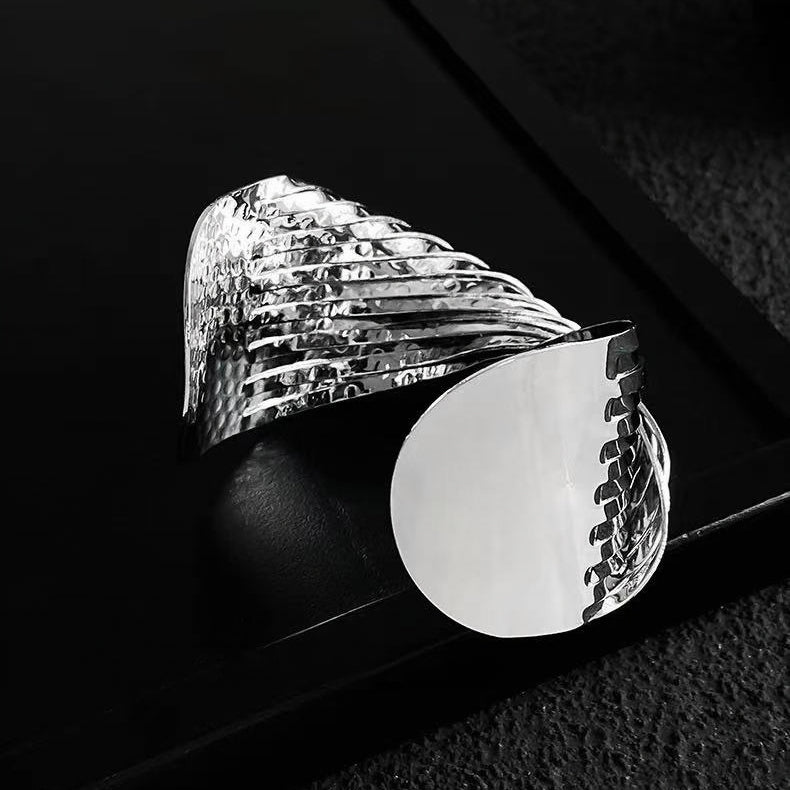 Cross-Wrapped Metal Open-Faced Bracelet: Stylish and Elegant Arm Band