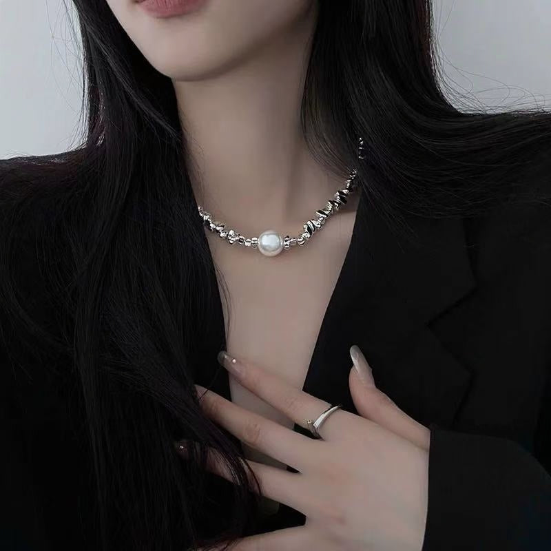 Crushed Silver Pearl Choker Necklace | Quiet Luxury Elegant Statement Jewelry