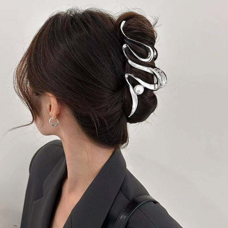 Designer Wavy Pearl Hair Claw Clip | Large Capacity Luxury Hair Accessory