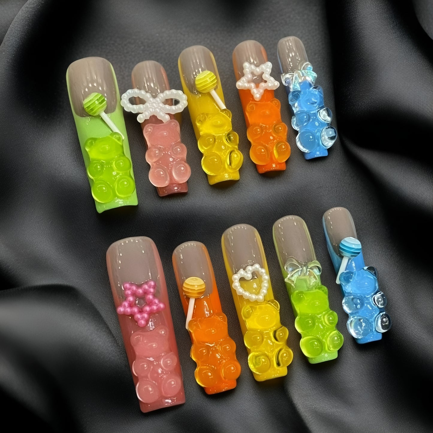 【3D MACARON BEAR Y2K】Luxury Diamonds Sparkle Princess Nails needlepoint  Handmade Press on Nails