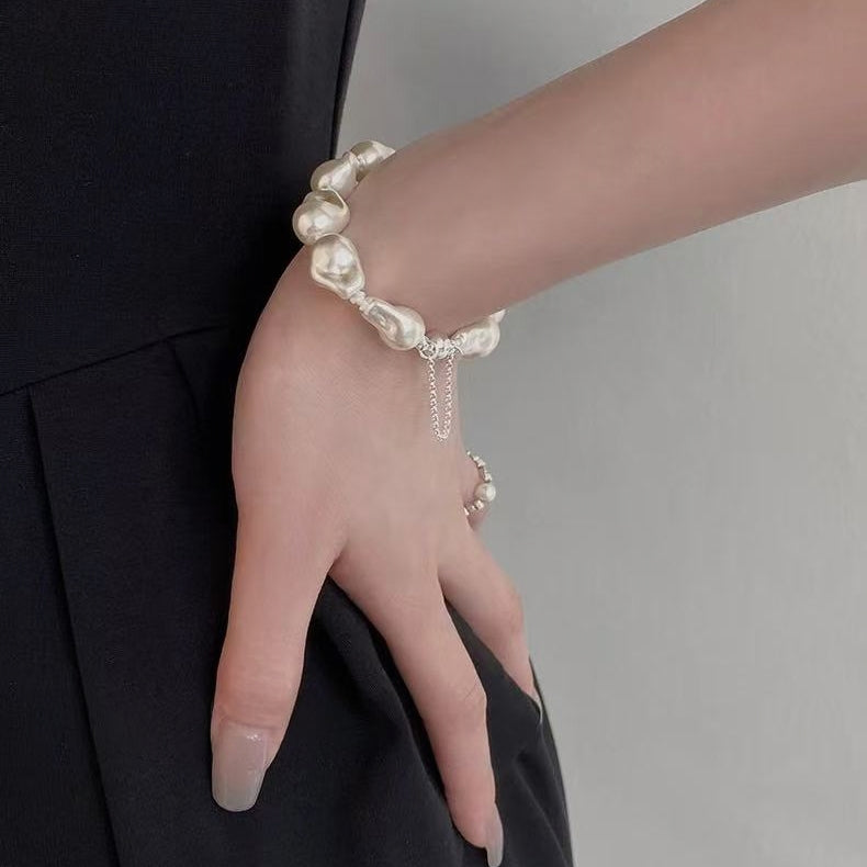 Baroque Pearl Bracelet, Magnetic Clasp, Luxurious Look