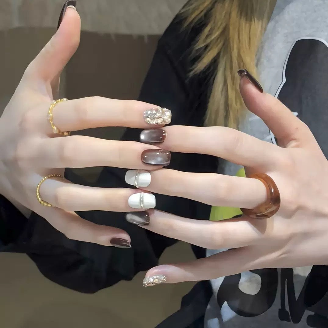 【Luxe Brown Cat-Eye】Luxury Diamonds Sparkle Princess Nails needlepoint  Handmade Press on Nails Nail Art cat eye Stunning
