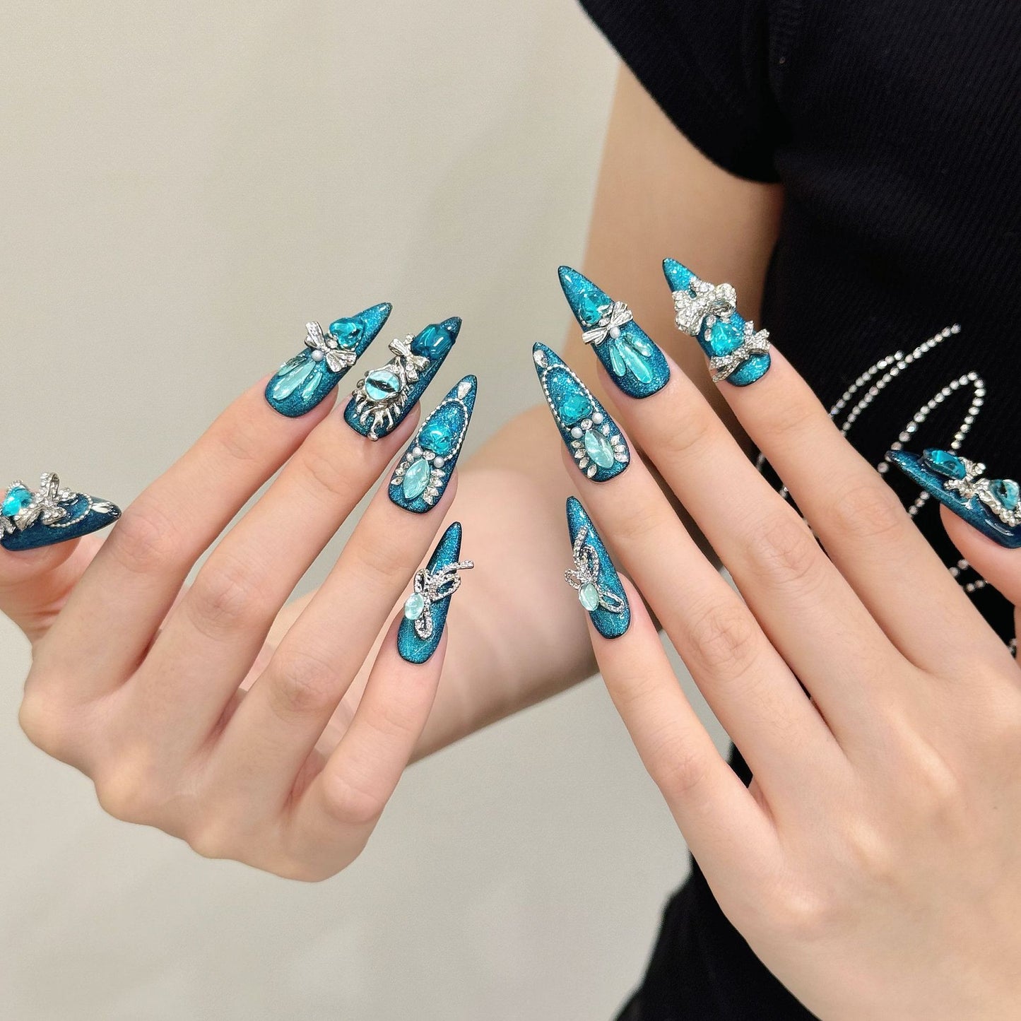 【DEMON EYE ENCRUSTED DIAMOND】Luxury Diamond Sparkle Princess Nails needlepoint  Handmade Press on Nails Nail Art