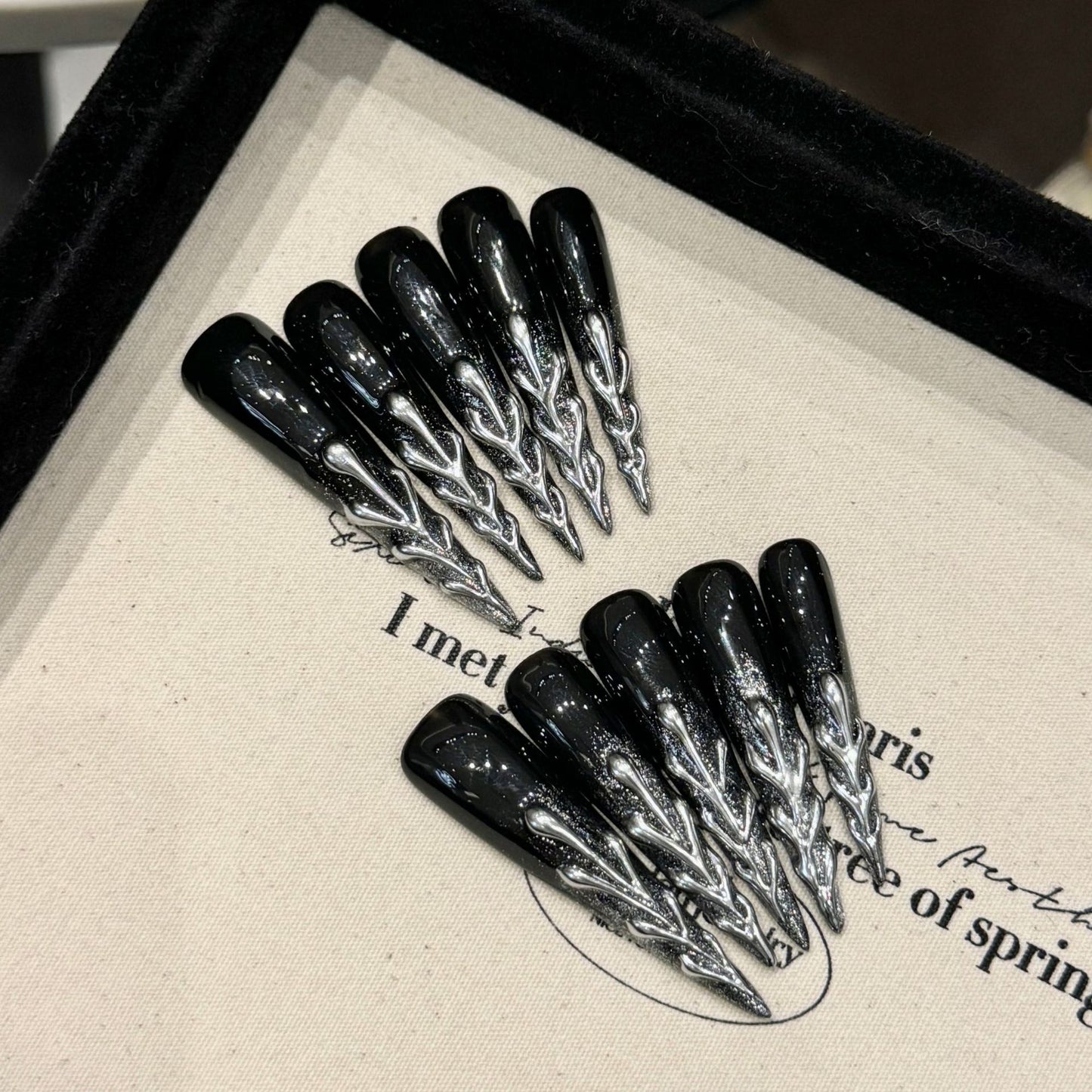 【Dark Silver Tree Gothic】Luxury Diamonds Sparkle Princess Nails needlepoint  Handmade Press on Nails Nail Art