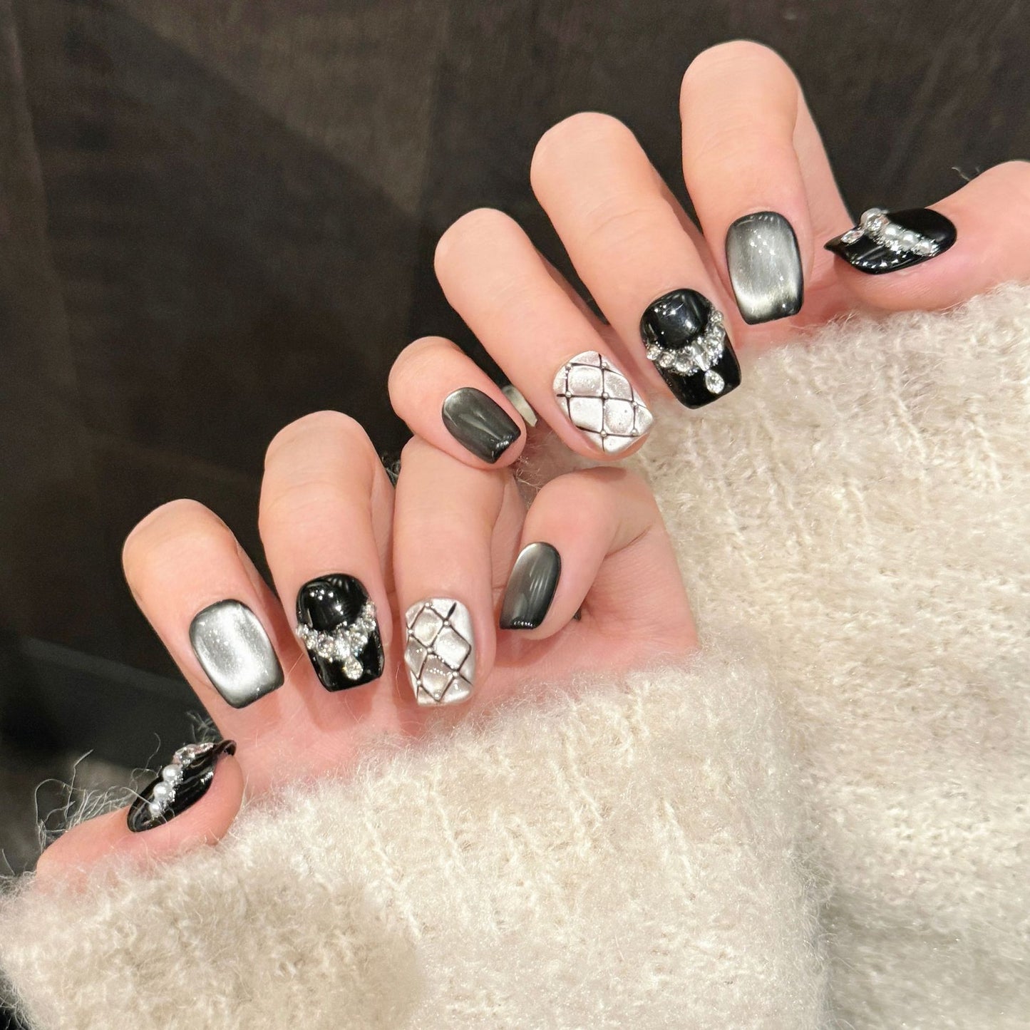 【STARRY BLACK CATEYE LATTICE】Luxury Diamonds Sparkle Princess Nails needlepoint  Handmade Press on Nail Nail Art