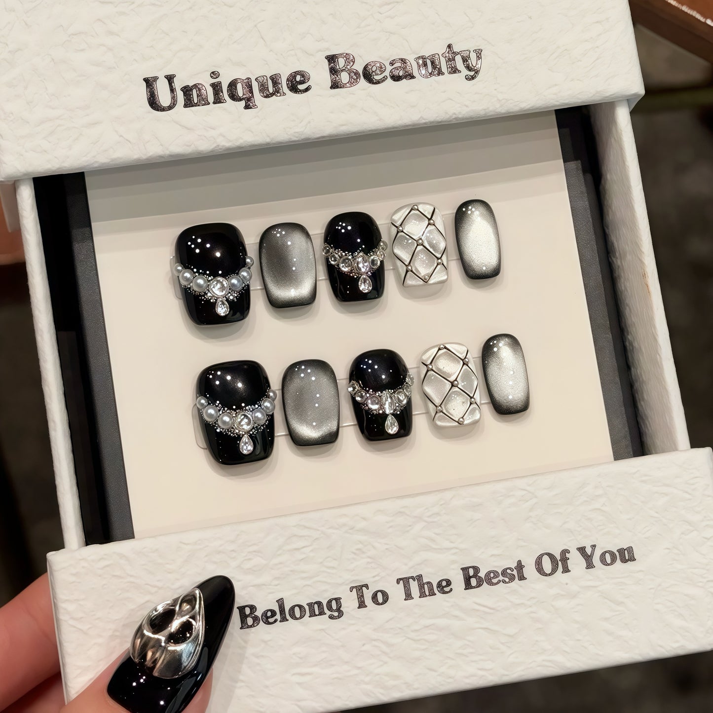 【STARRY BLACK CATEYE LATTICE】Luxury Diamonds Sparkle Princess Nails needlepoint  Handmade Press on Nail Nail Art