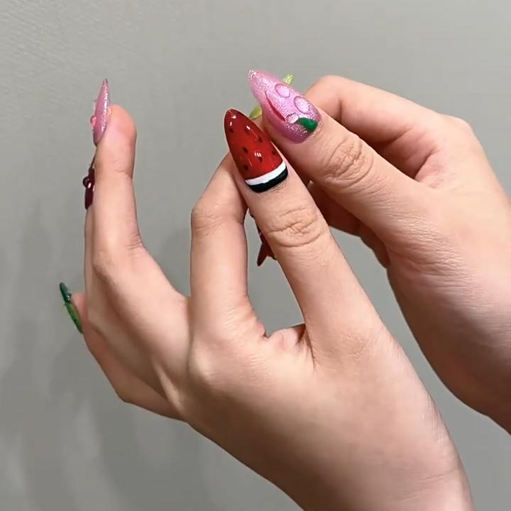【Fruit Party Cat Eye】Luxury Diamonds Sparkle Princess Nails needlepoint  Handmade Press on Nails Nail Art cat eye