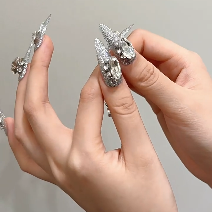 【FULLY ENCRUSTED DIAMOND】Luxury Diamonds Sparkle Princess Nails needlepoint  Handmade Press on Nails Nail Art