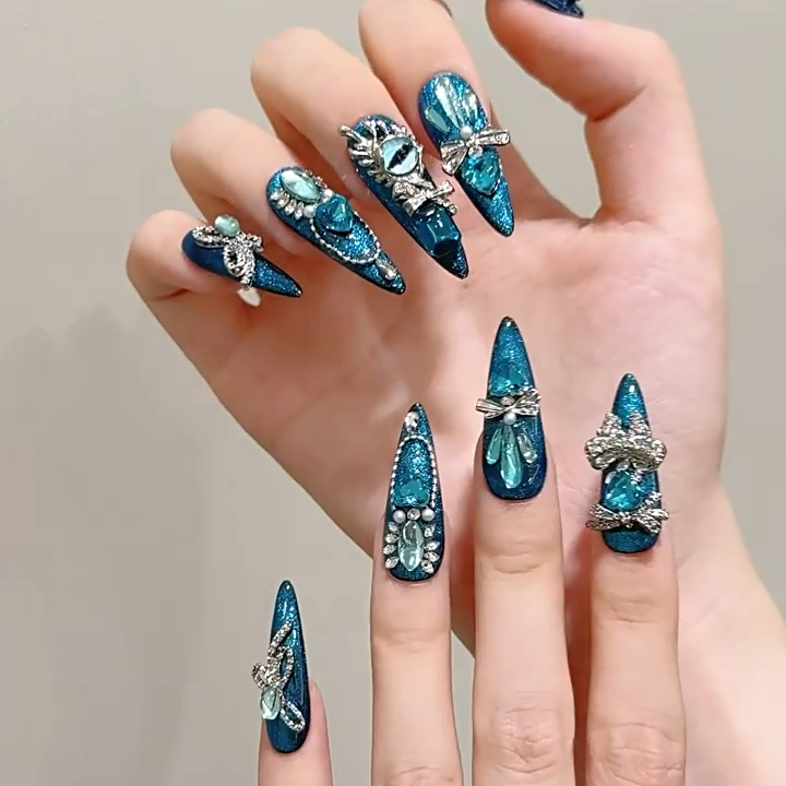 【DEMON EYE ENCRUSTED DIAMOND】Luxury Diamond Sparkle Princess Nails needlepoint  Handmade Press on Nails Nail Art